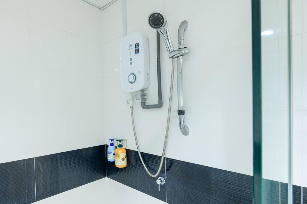 2R1B/Seaview Tropical /1~8Pax/Gurney Mansion One Daire George Town Dış mekan fotoğraf
